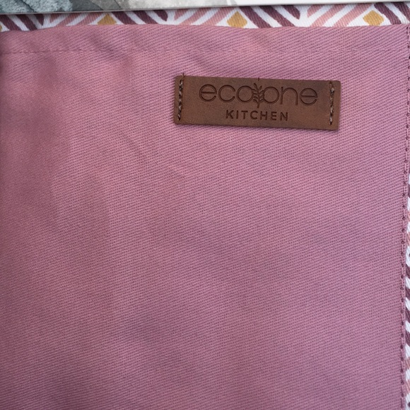 New Holiday Ready 3 pc Apron/Oven Mitt/Potholder Housewarming Gift Hostess Set - Picture 4 of 4